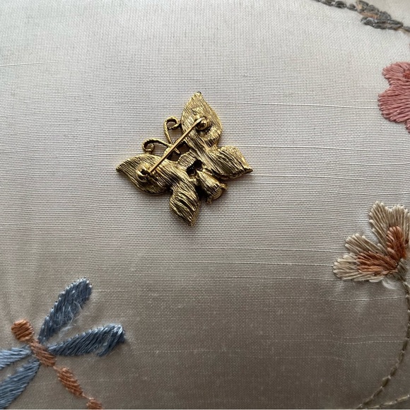 Butterfly Pin - Picture 5 of 5